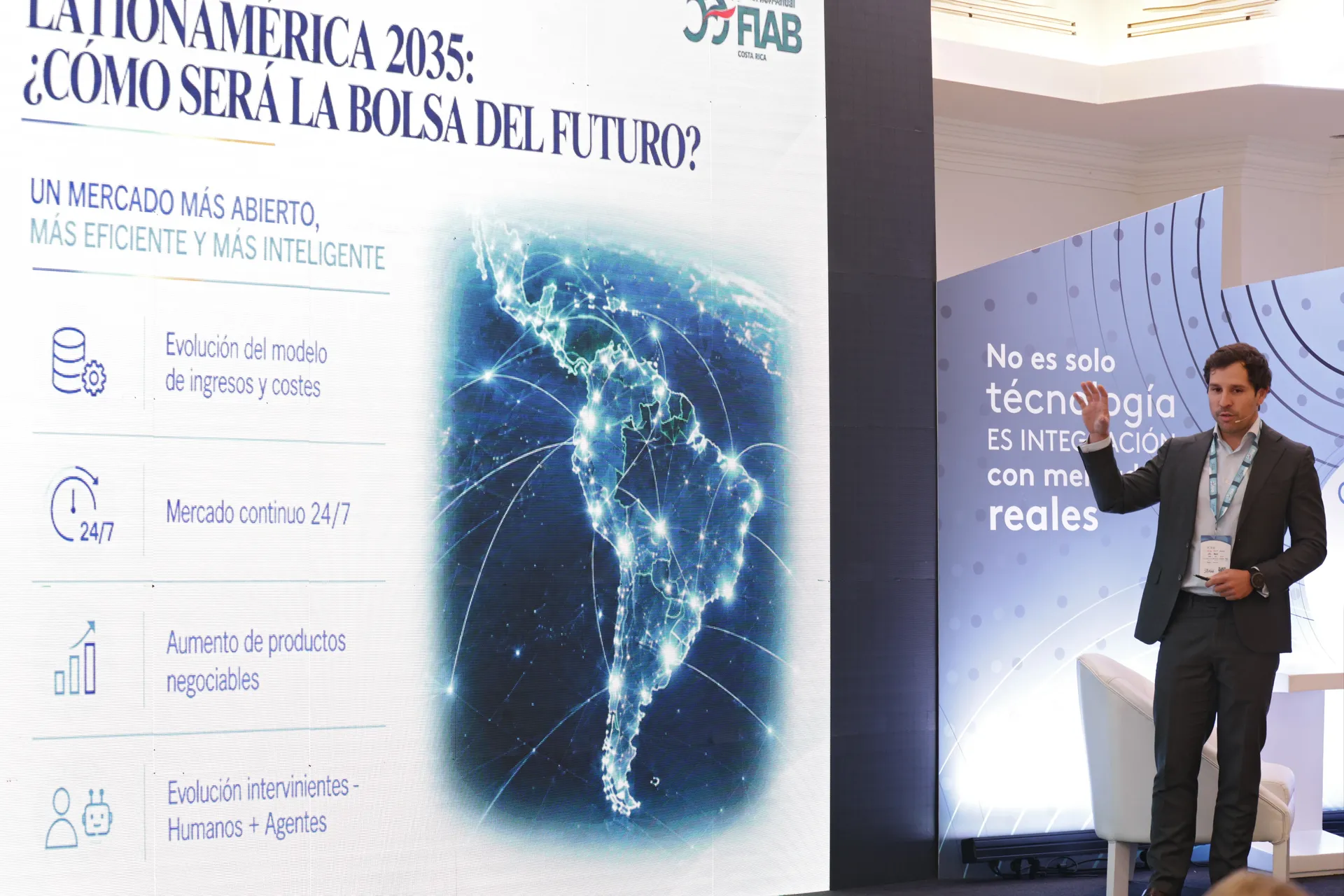 FIAB17Set2026ALRT_9814.JPG
